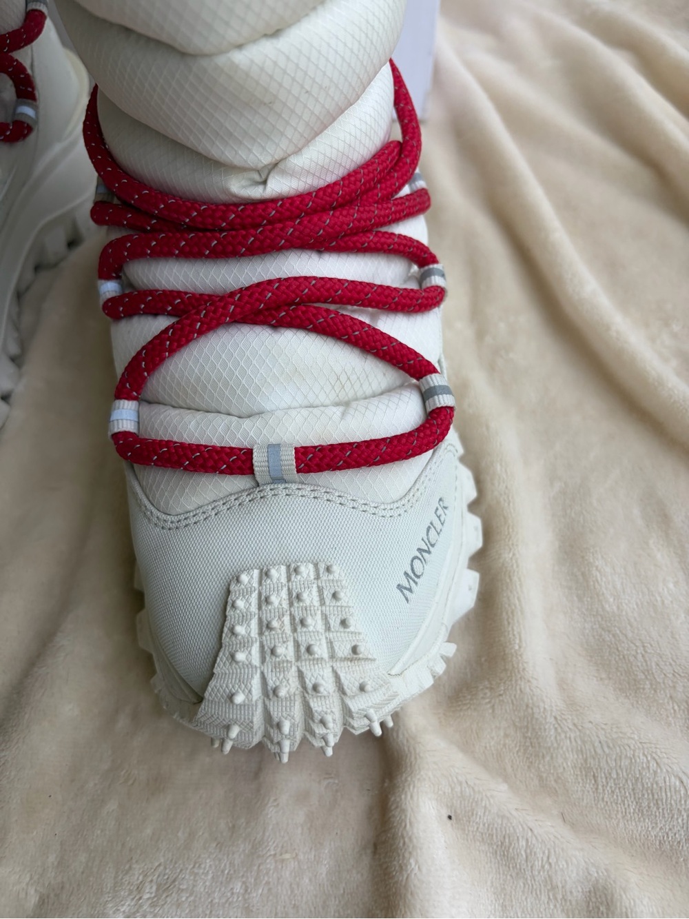 Moncler Trail Grip Apres’ High Snow Boots - Picture 5 of 14